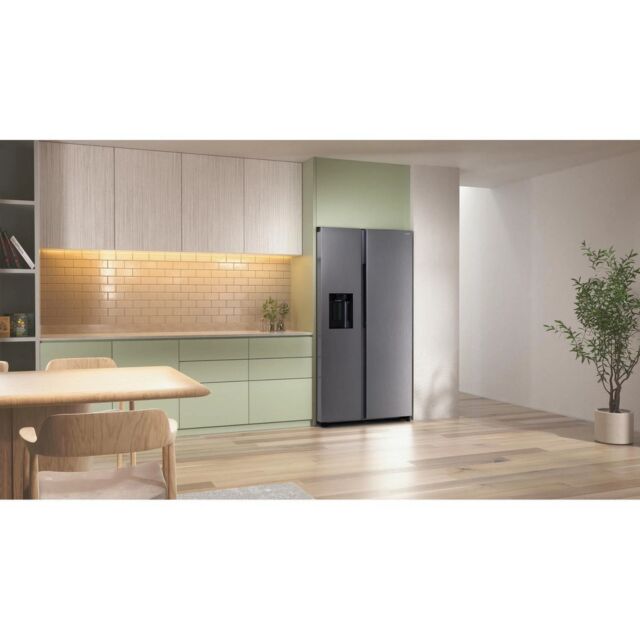Samsung RS70F65KETEU 91.2cm 60/40 American Fridge Freezer - Silver