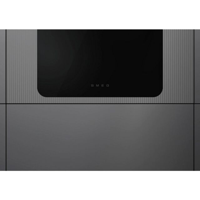 Smeg SF6200TSI 59.7Cm Built In Electric Single Oven - Silver